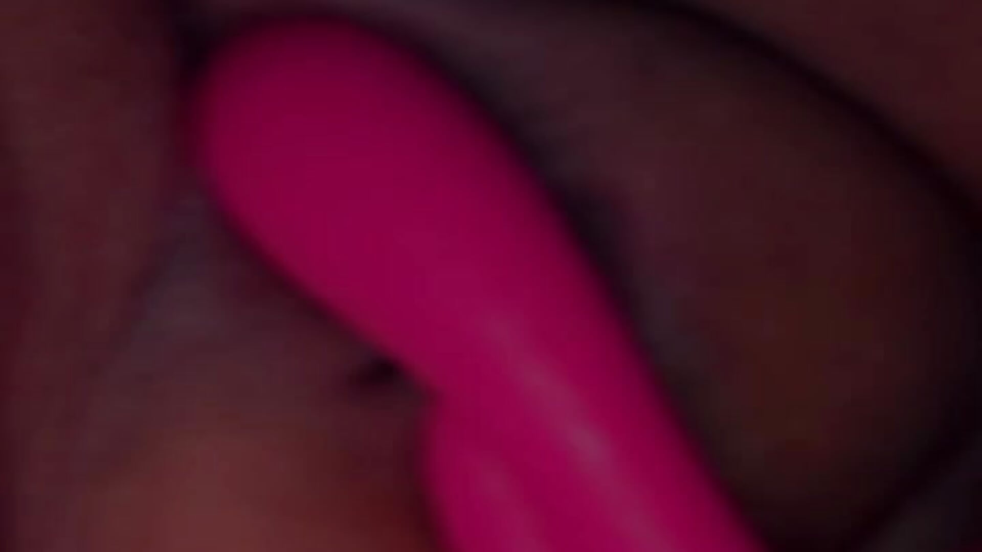 Vibrator fun with fat pussy — filmik lamunecahawaiana, modela(-lki) na kamerkach