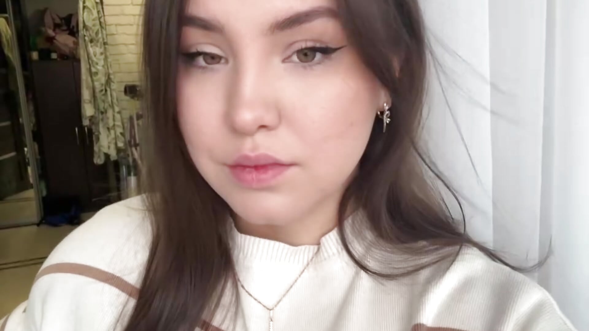 me — filmik Nelie_Evans, modela(-lki) na kamerkach