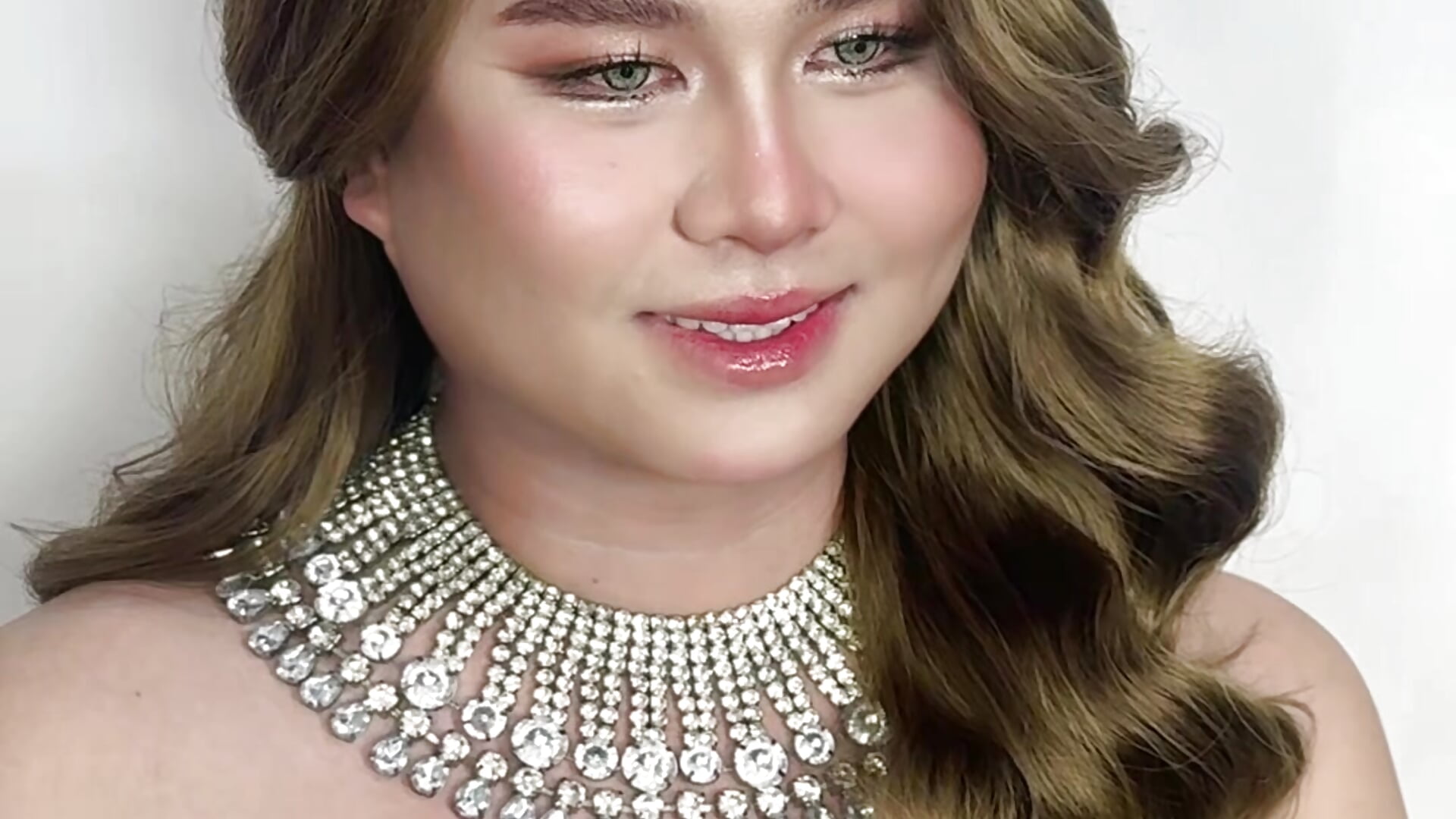 It's me - 視頻由 ladybig18 主播提供