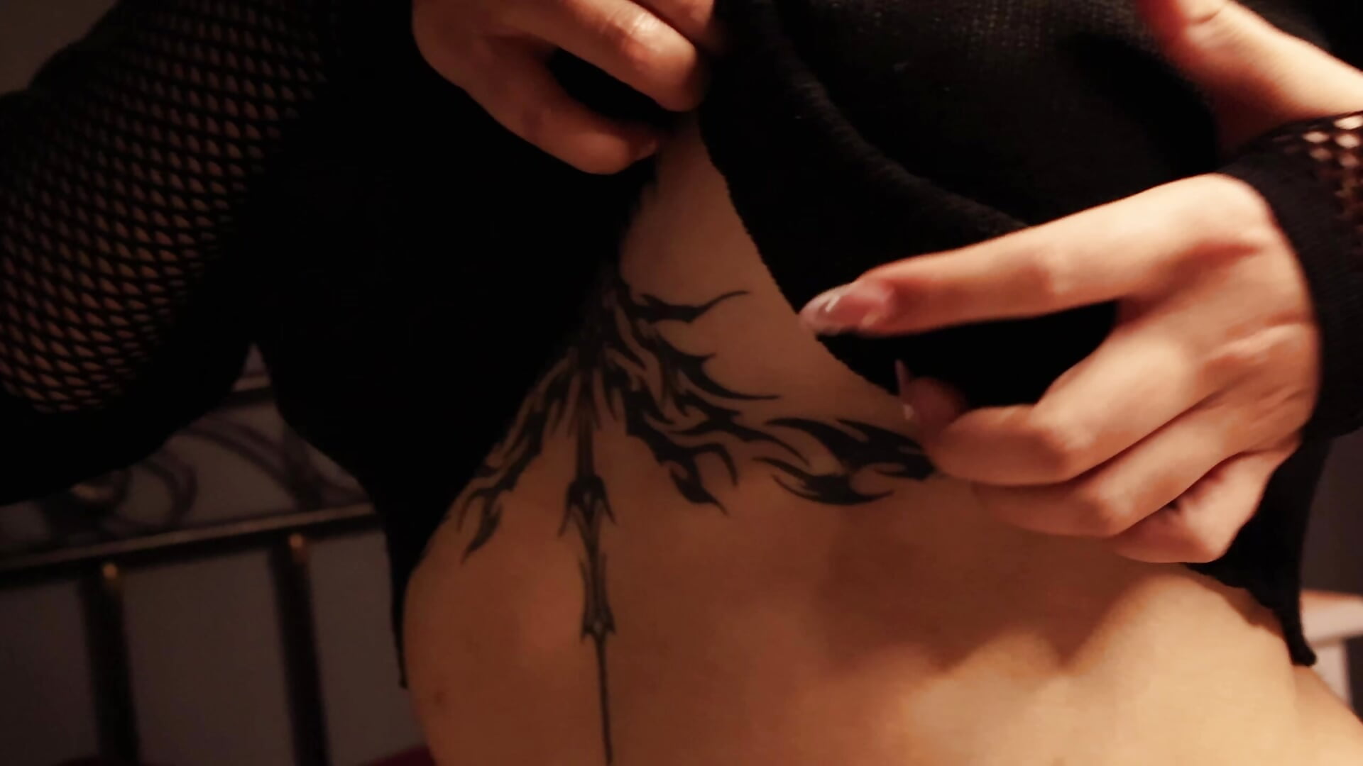 Who is Emy? Here the answer - video di BadEmyXO modella di cam