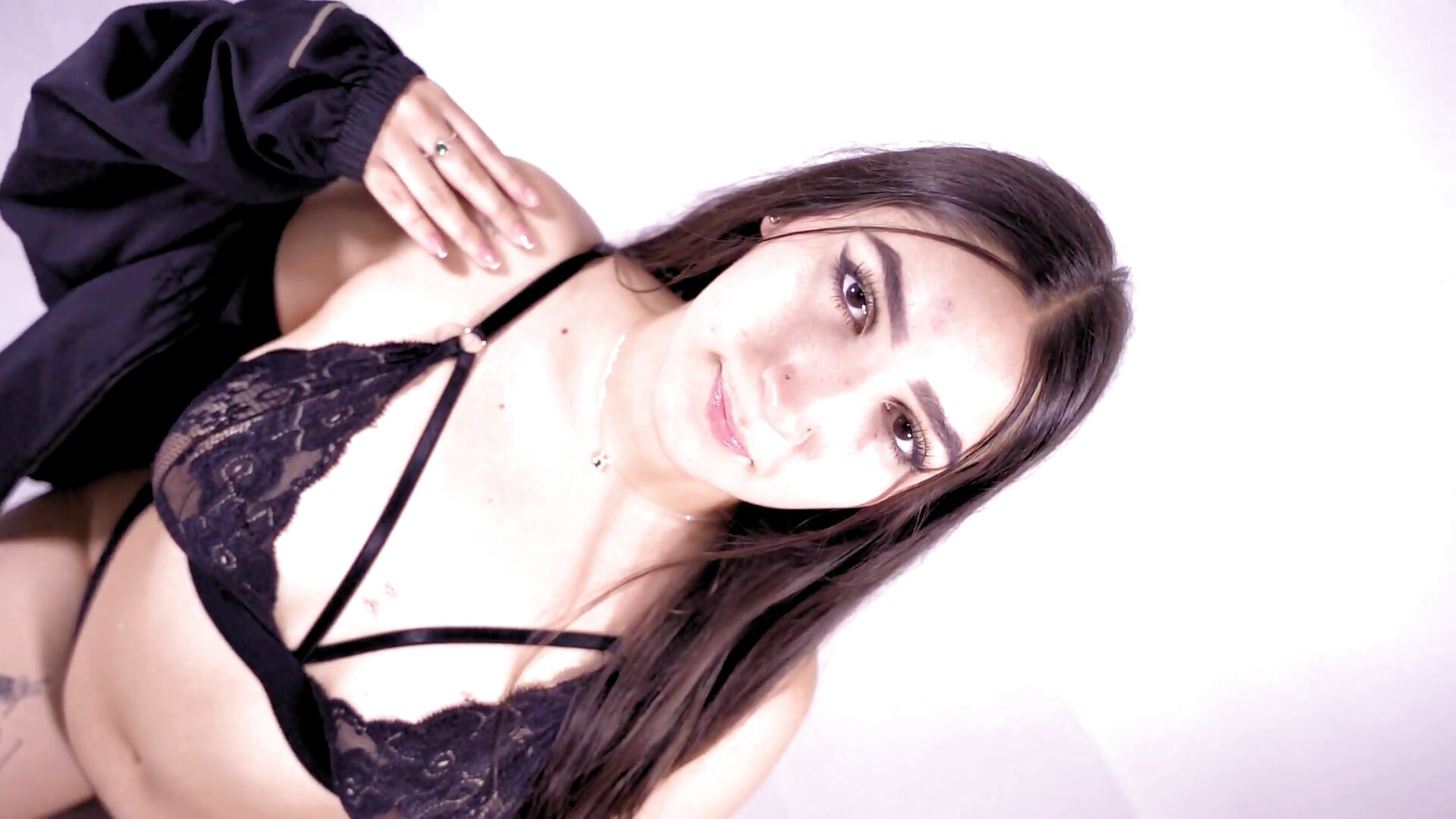 😇 I’m a sweet temptation you can’t resist, – видео вебкам-модели zoee_moretti_