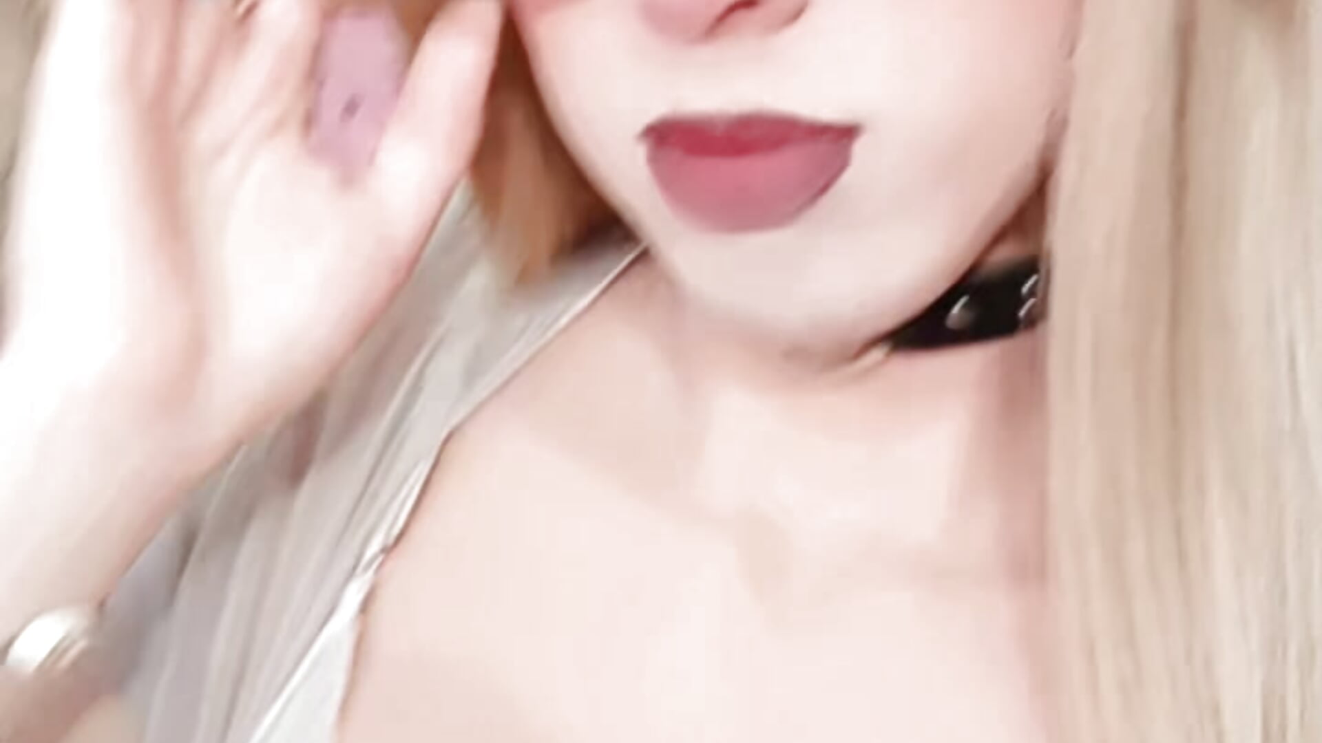 Cute - 視頻由 Im_valentina01 主播提供