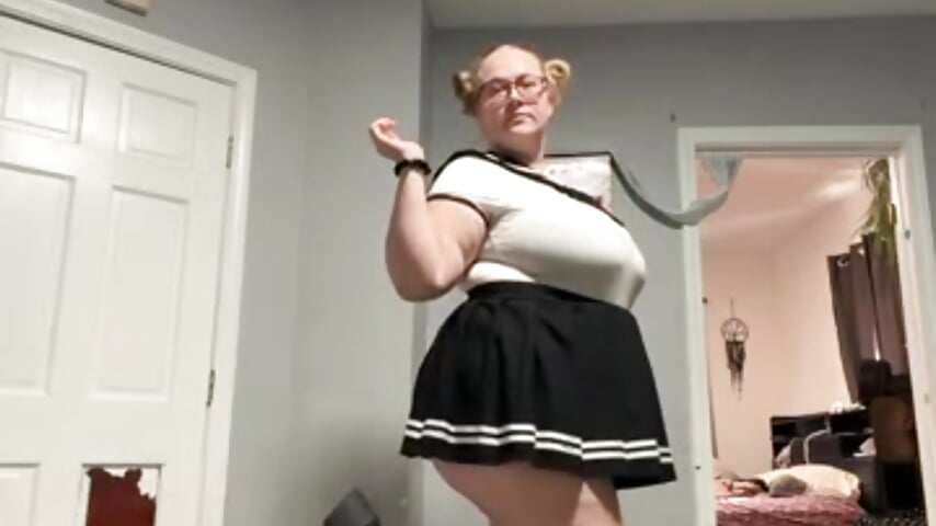 Anime costume - video by Kenzibb3 cam model