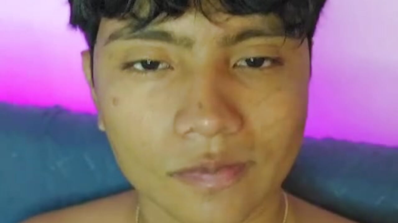 Hey!! - video av keyott cam-modell