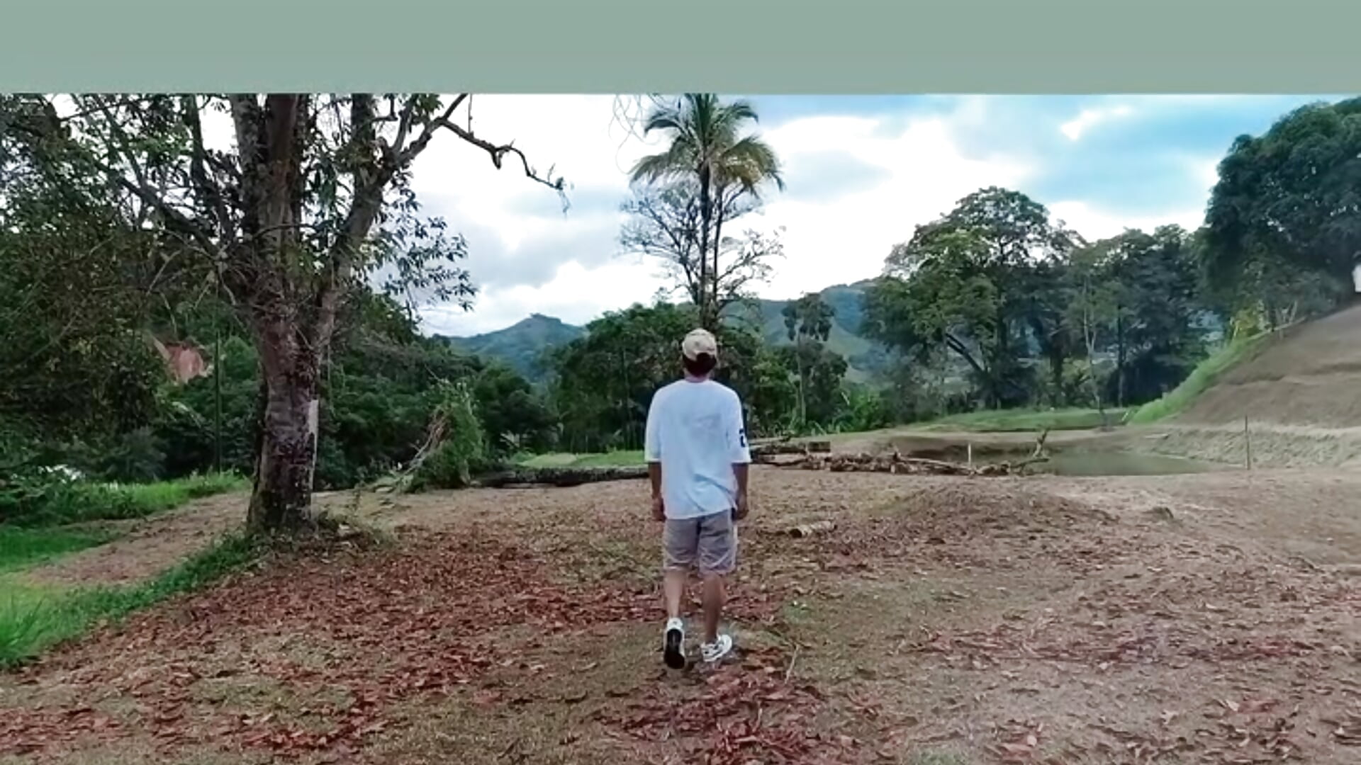 WhatsApp Video 2026-04-20 at 9,00,02 PM - فيديو من Bryan_Rossi موديل الكام