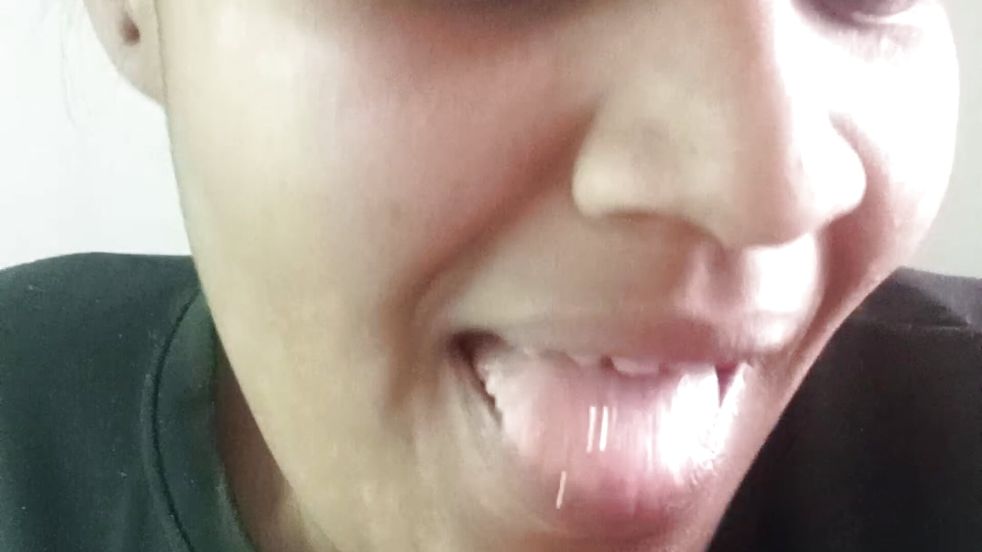 sofi - video by sexybronwlatin cam model