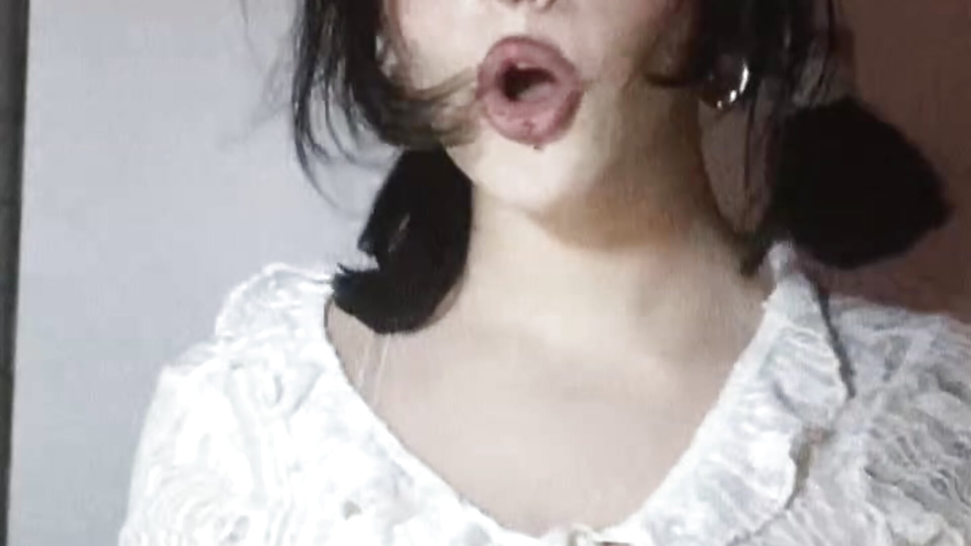 horny – video af GothCuteOne