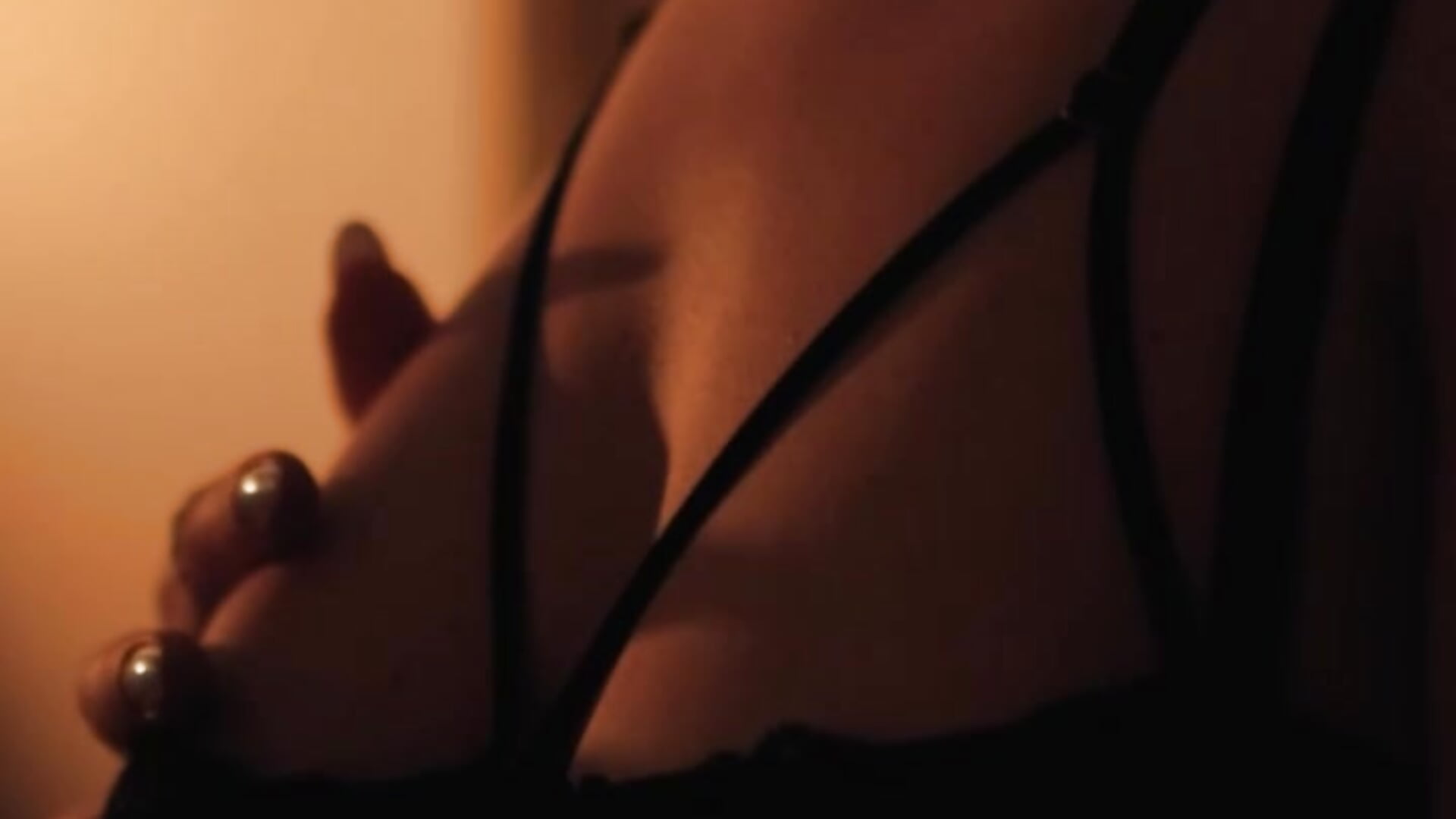 Sexy vibes! – видео вебкам-модели emilytr1xxy