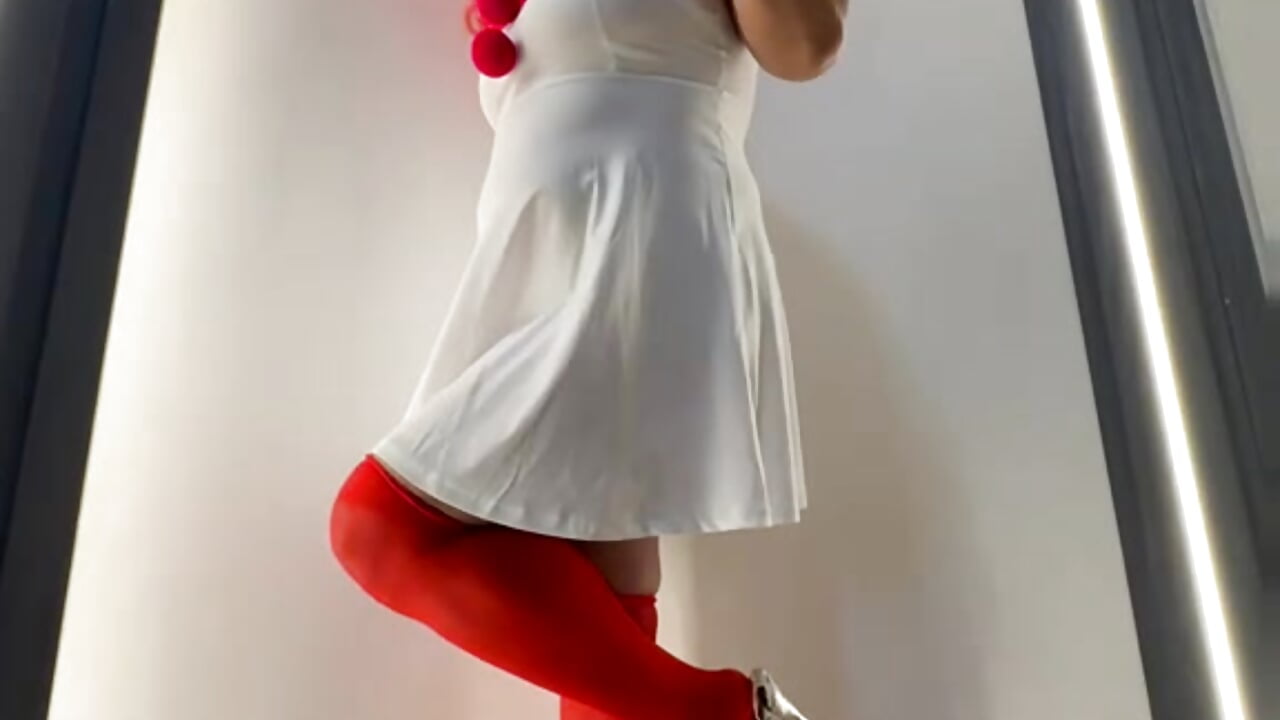 hot girl - video oleh Misevie