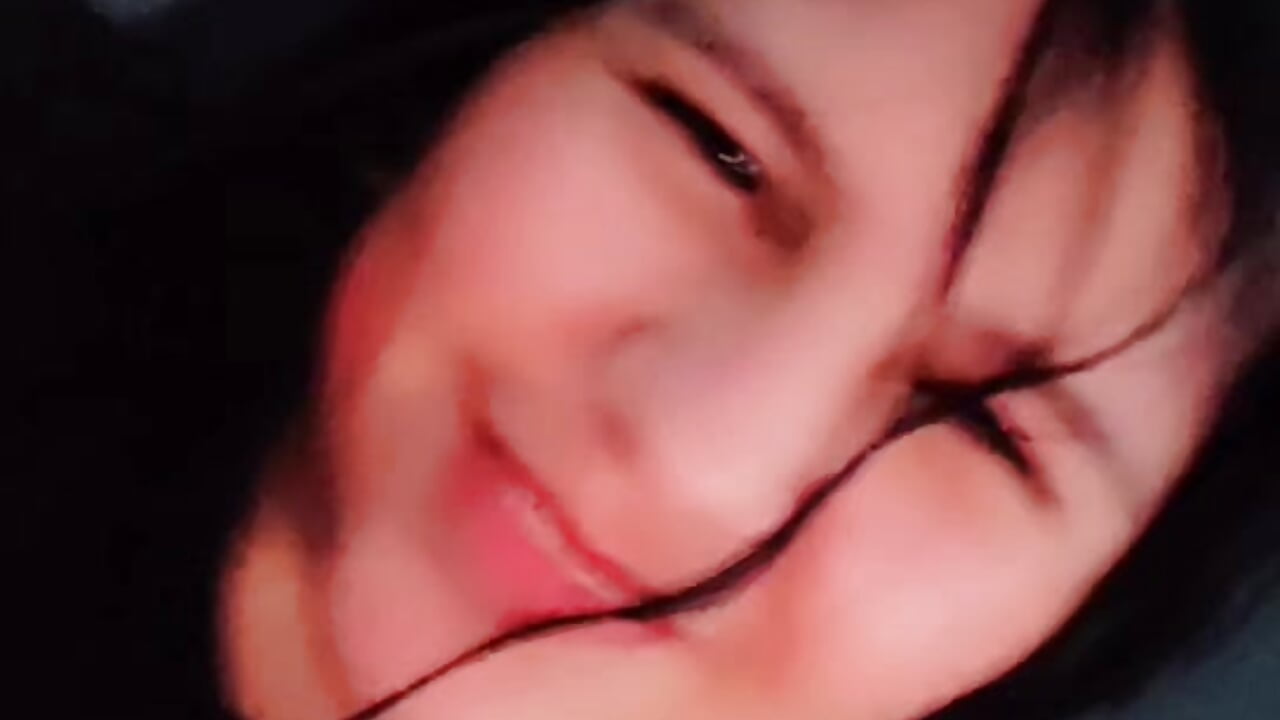 Snapchat-1359710139 – video od webkamerové modelky catalella_segura