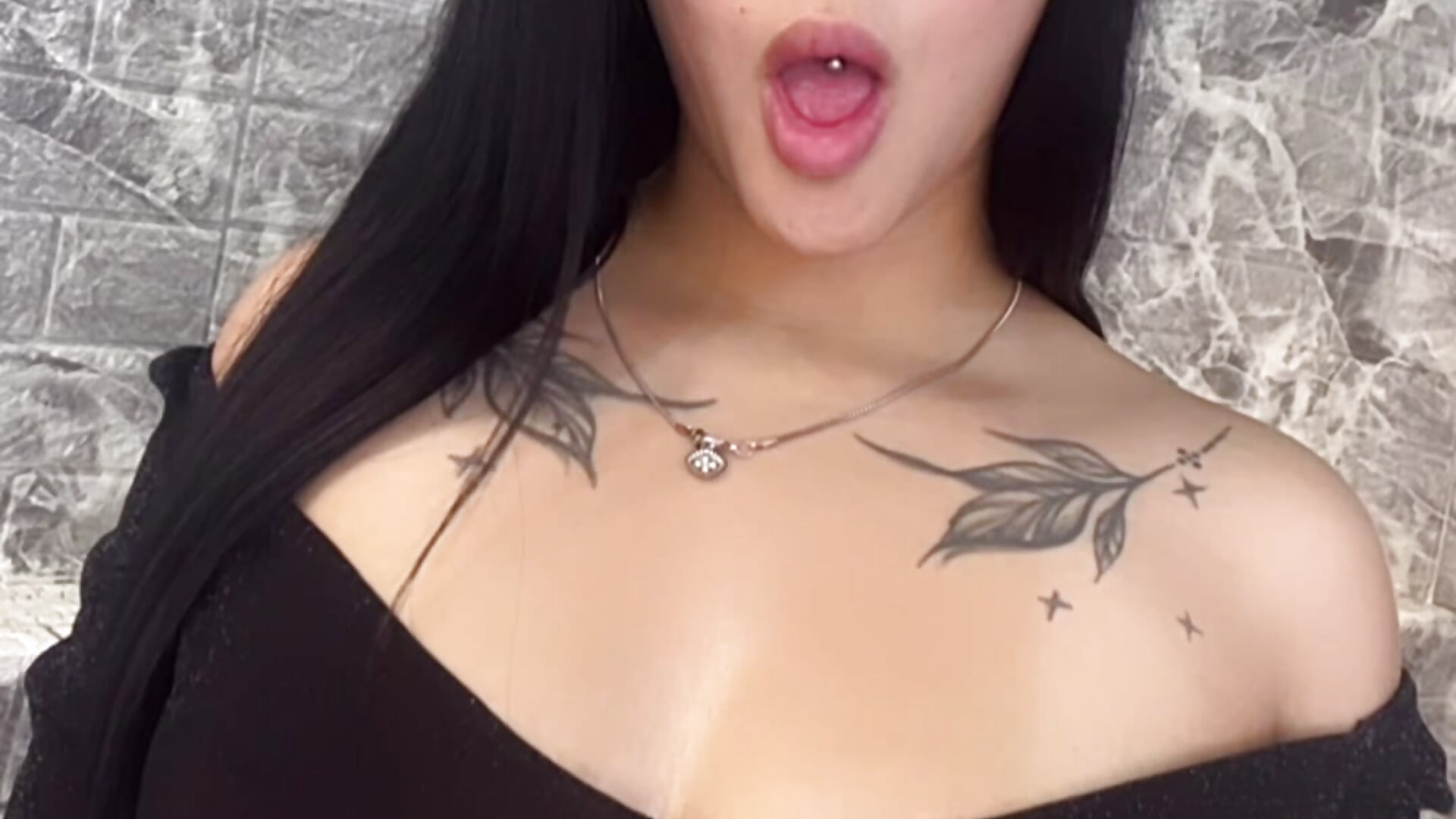 Boobs🔥