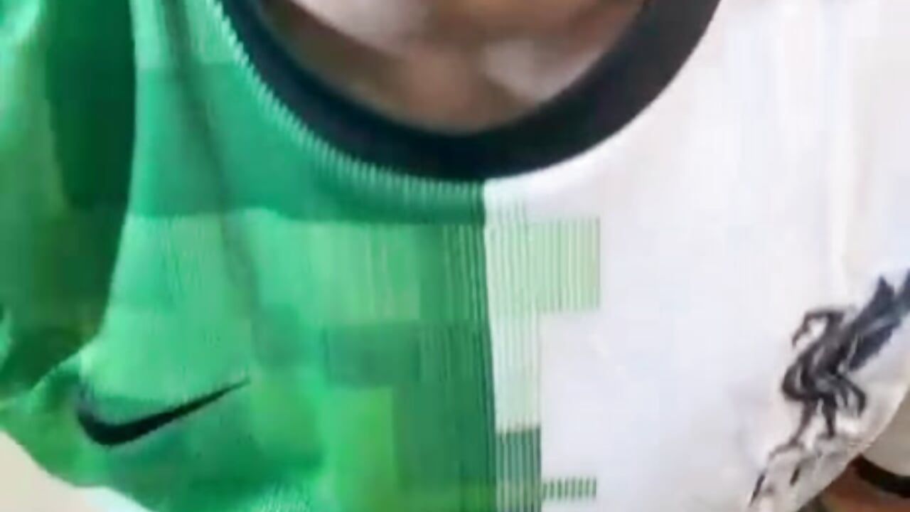 When u see me... my cock grows