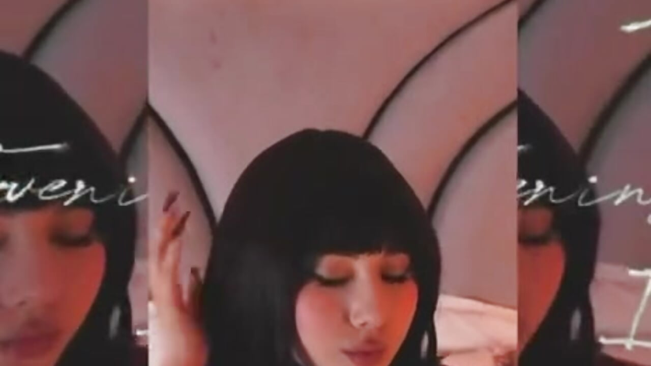 Don’t scroll… this is your sign - video av aria_doll cam model