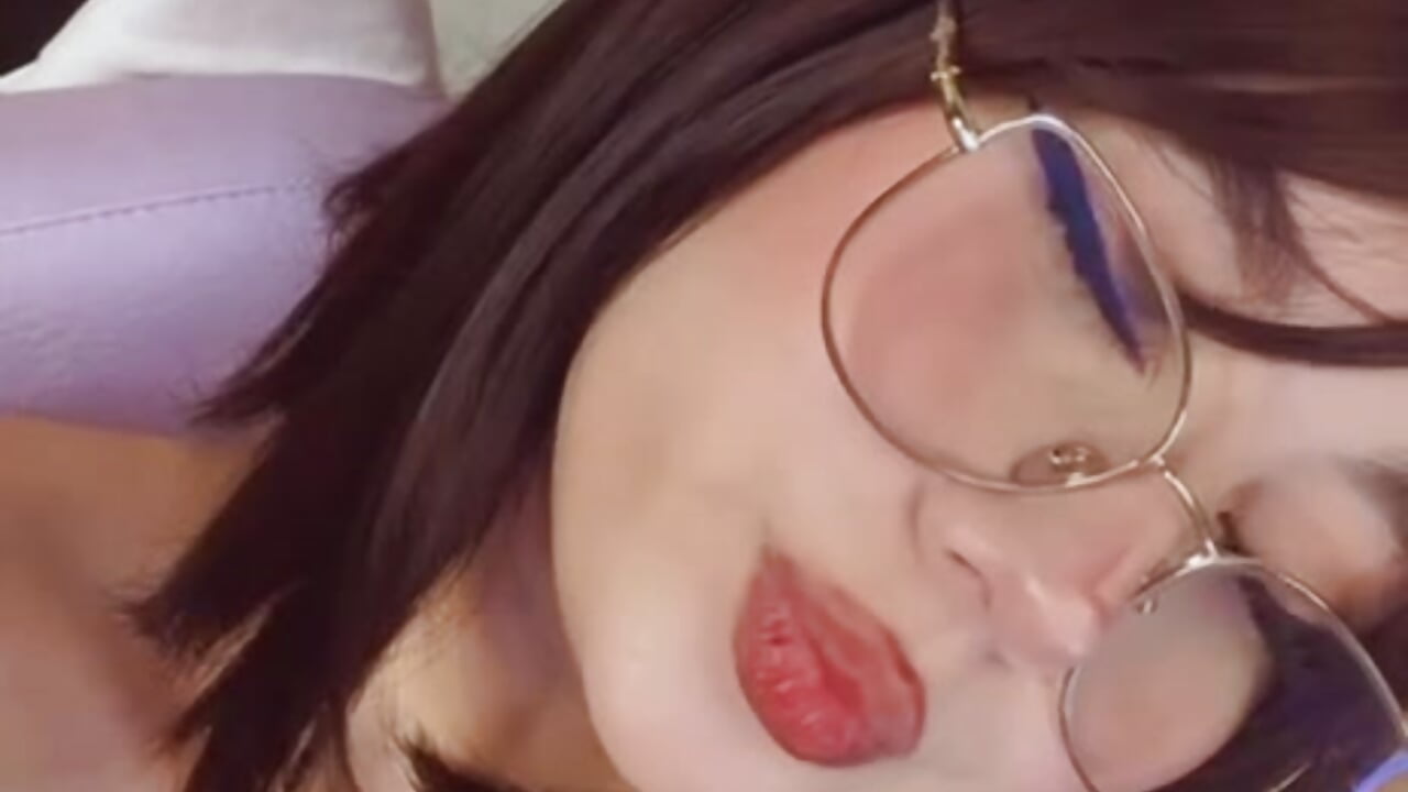 always flirtatious 🍒💋 - video by aria_doll cam model