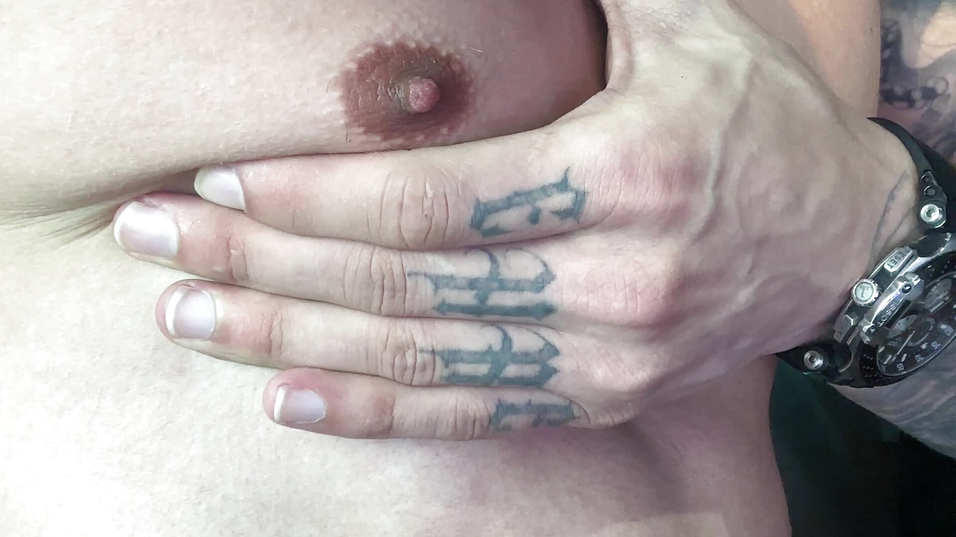 Nip teaste - vídeo de la modelo de cam Thomas_Falcon1