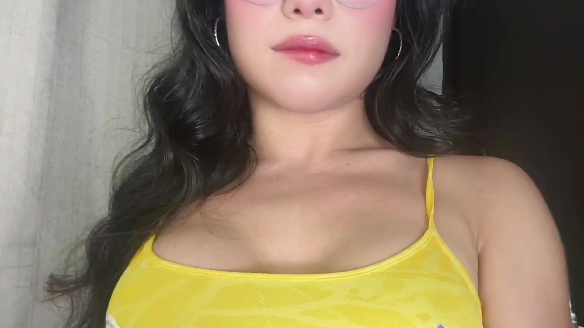 Colombian here!  🇨🇴♡ - vídeo de la modelo de cam SweetOlivee