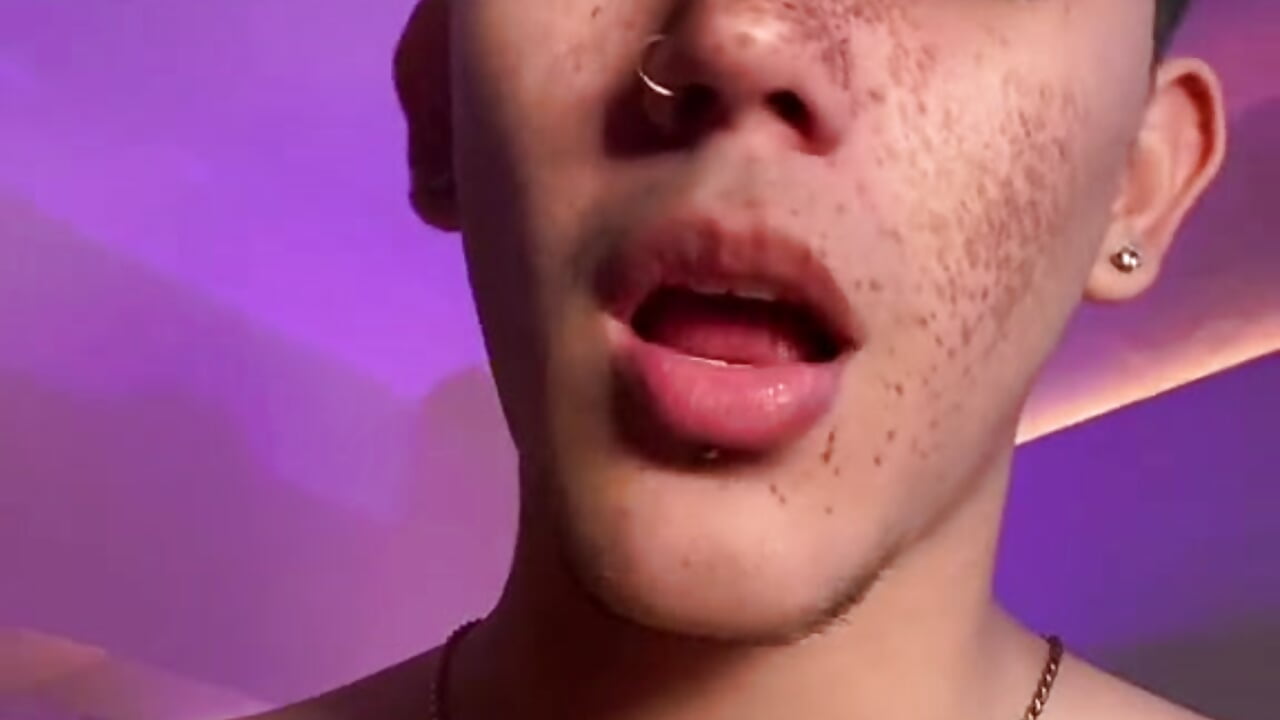 Sexy 🔥 – video od webkamerové modelky Poison_Boys