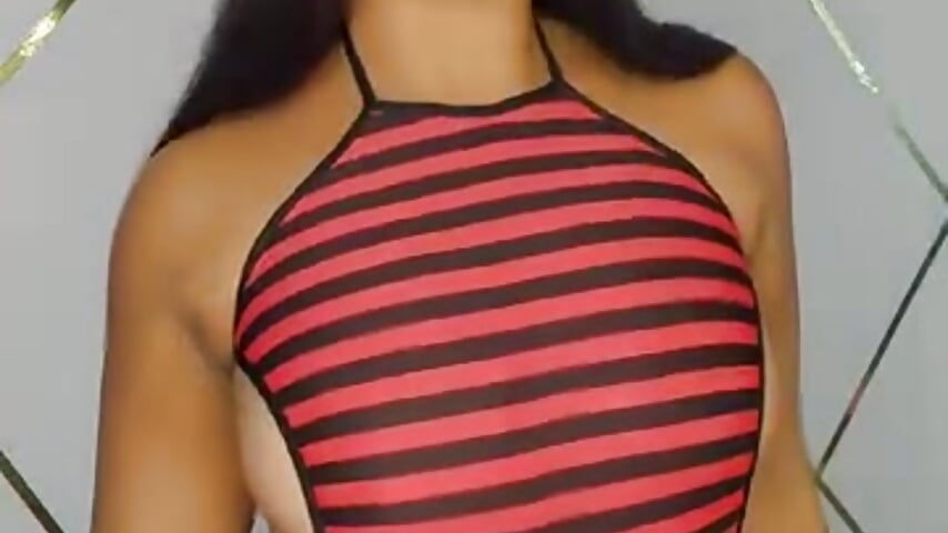 hallowing – video od webkamerové modelky kim_mouth17