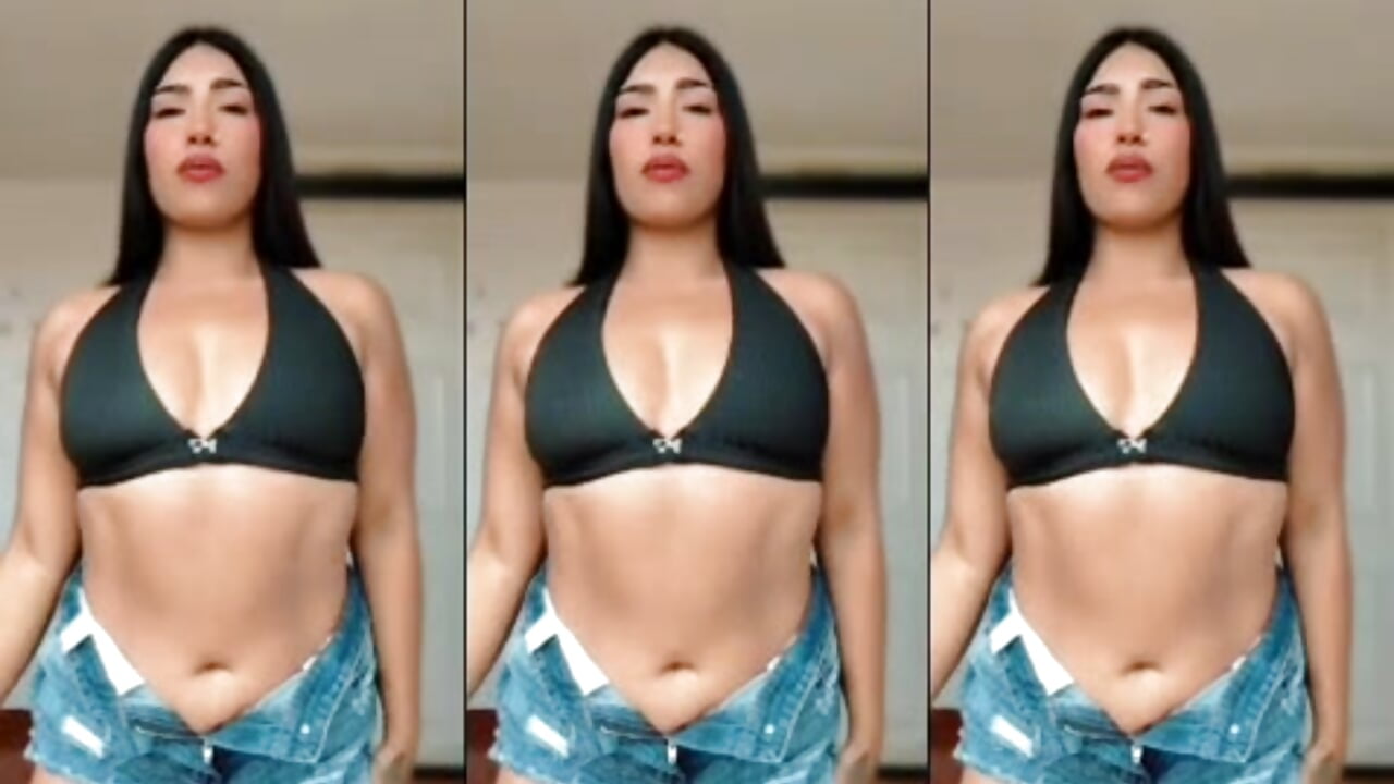 baile sensual – video od webkamerové modelky kim_mouth17