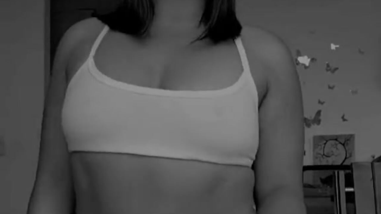 Enjoy my sexy smoke 💞