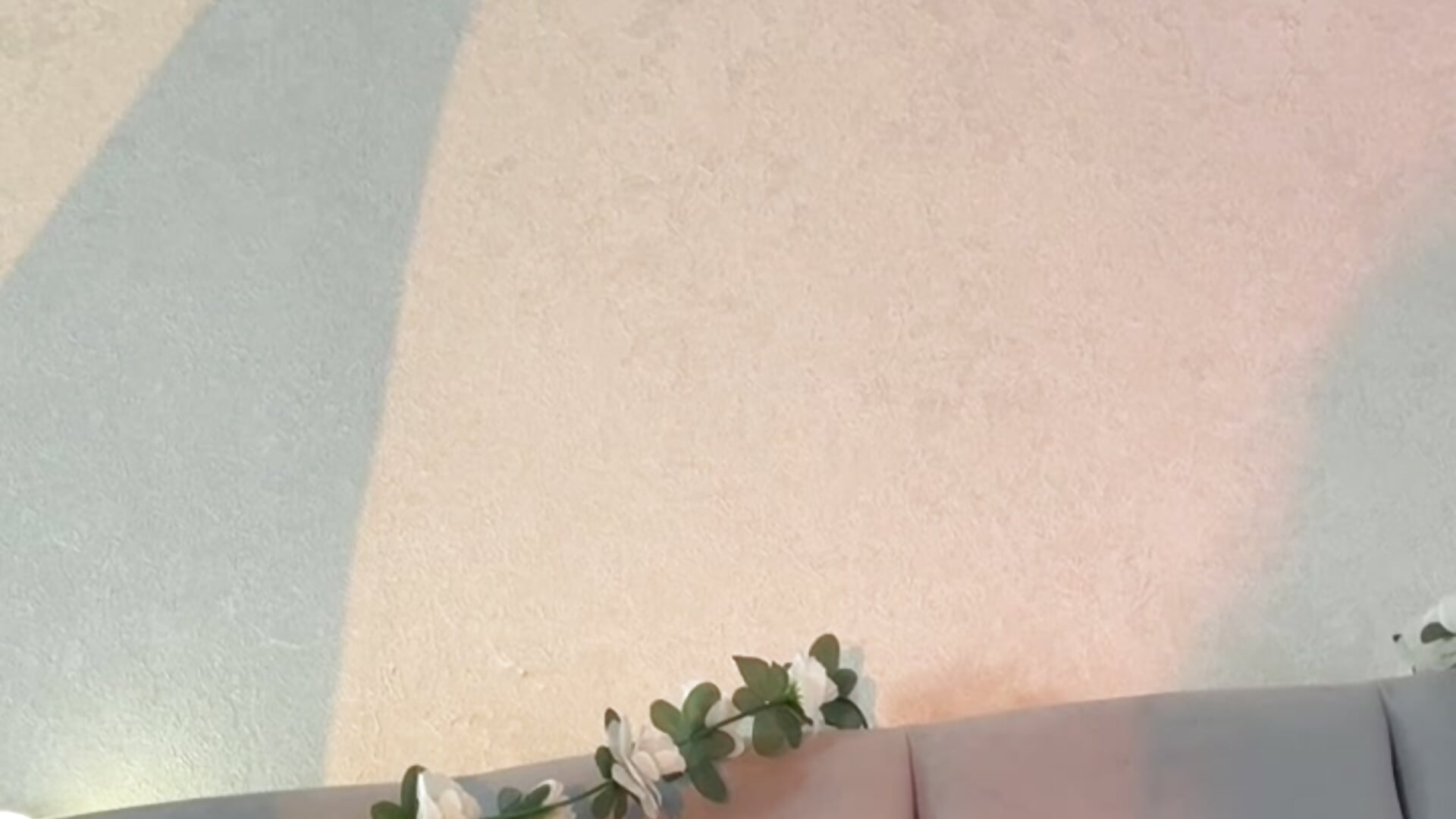feet shadow - Video von Ricki_Bloom Cam-Model
