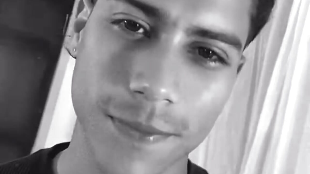 WhatsApp Video 2026-04-26 at 02,34,24 (3) – video af Anghello24