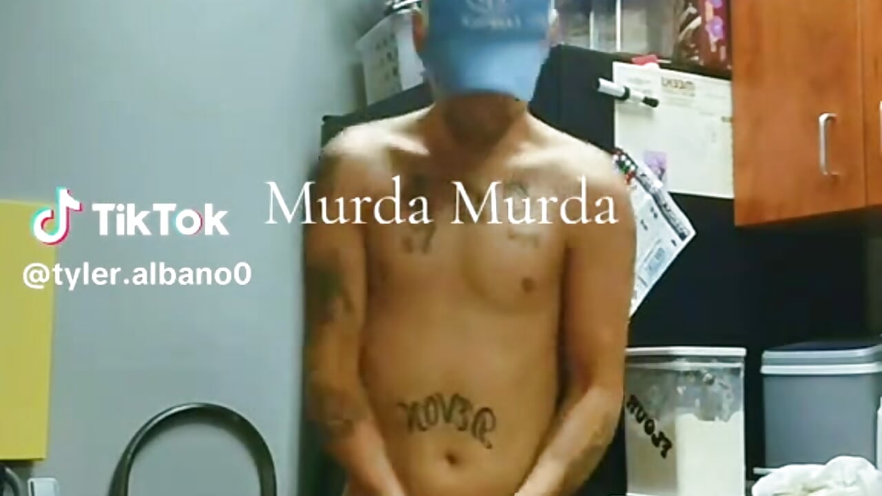 albano341 - Clip popular cu modele videochat 6024