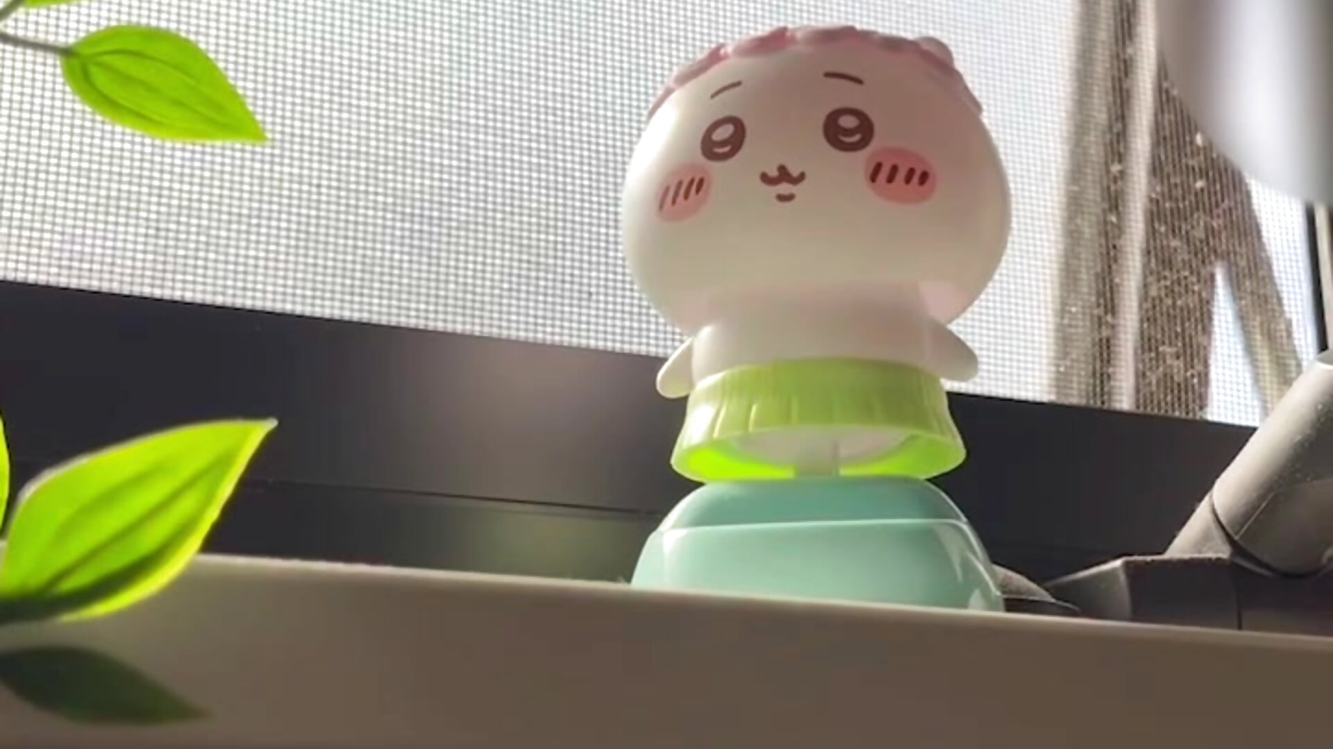 えなの日常🐈🤍‎‎𖤐 ̖́-‬ – video modela na kameri Ena_Love_chan