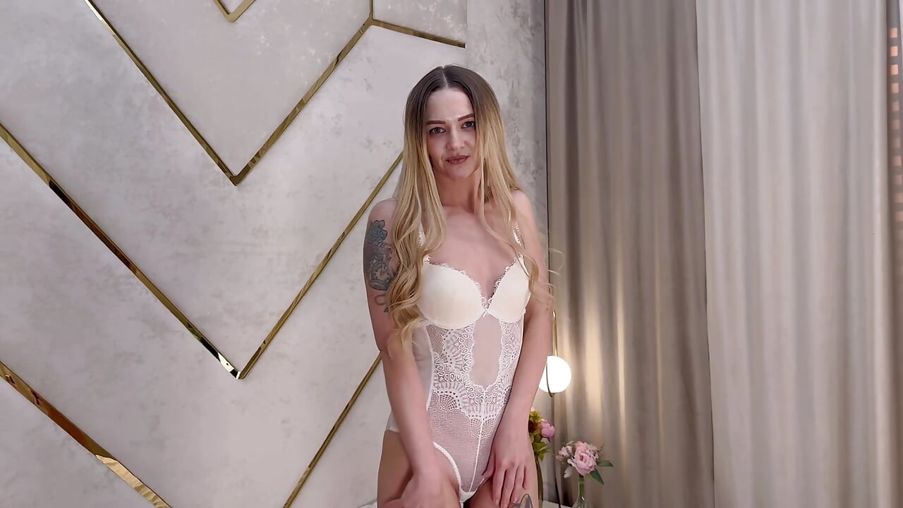 IMG_3699 – видео вебкам-модели Nicole_Loy