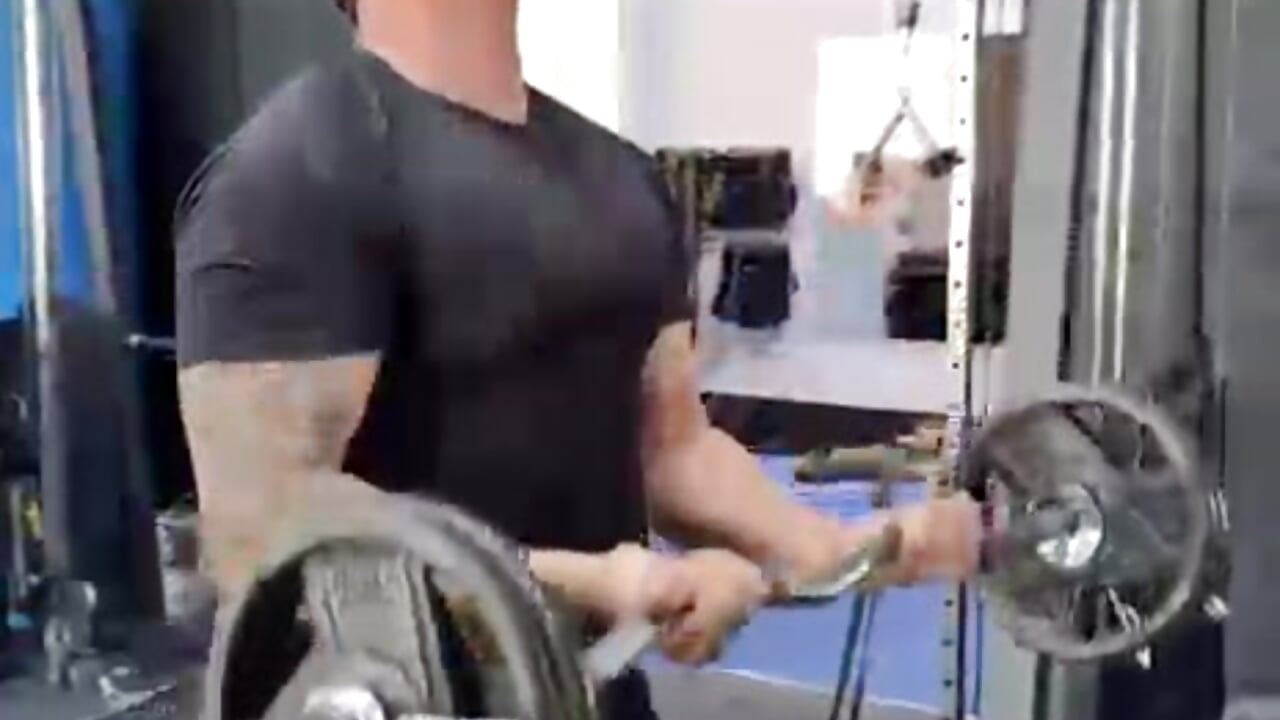 day the biceps - video van DrakeSmith_ cam-model