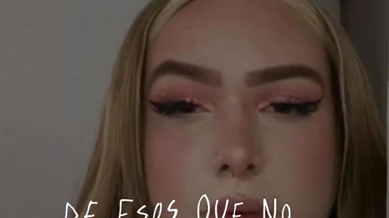 This is me, do you see me? - video oleh model kamera AnneVanHelsing