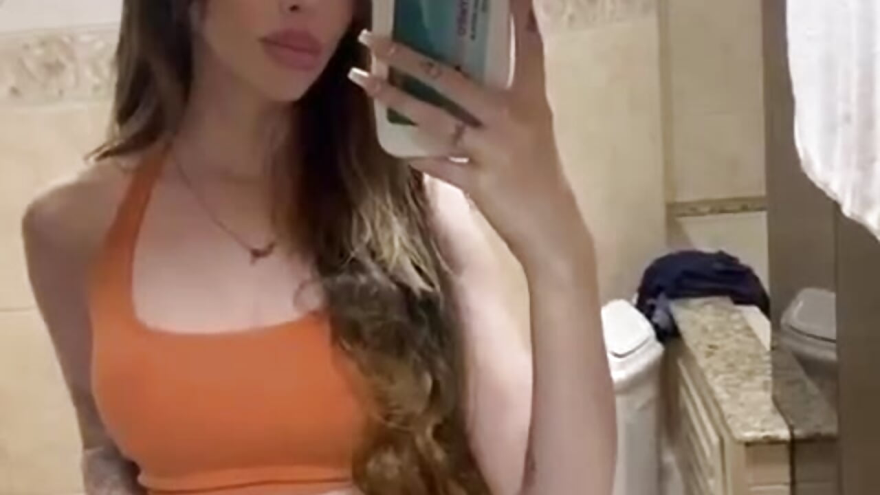 on the mirror - video od modelky/modela juliamasil