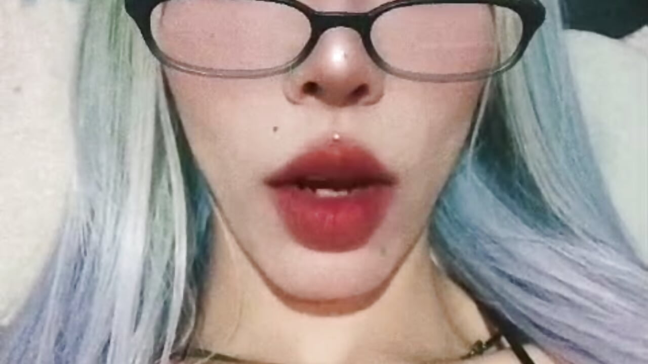 mmmm - video oleh Abby-lollipop kamera model