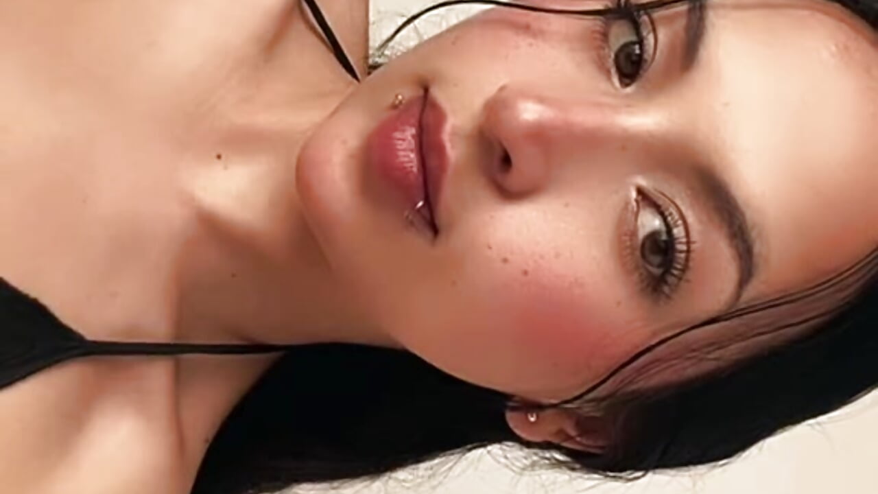 🙈 - video by Ariiana_Jones cam model