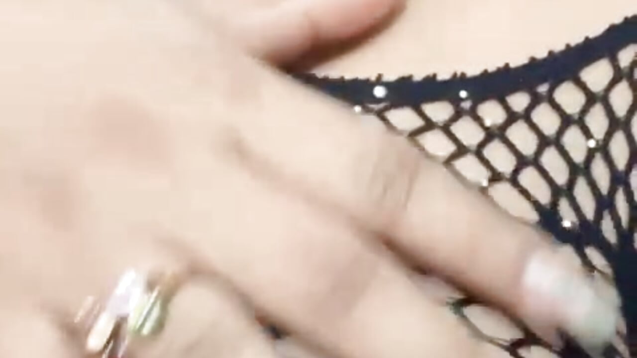 Nude - video od modelky/modela Siya_mic