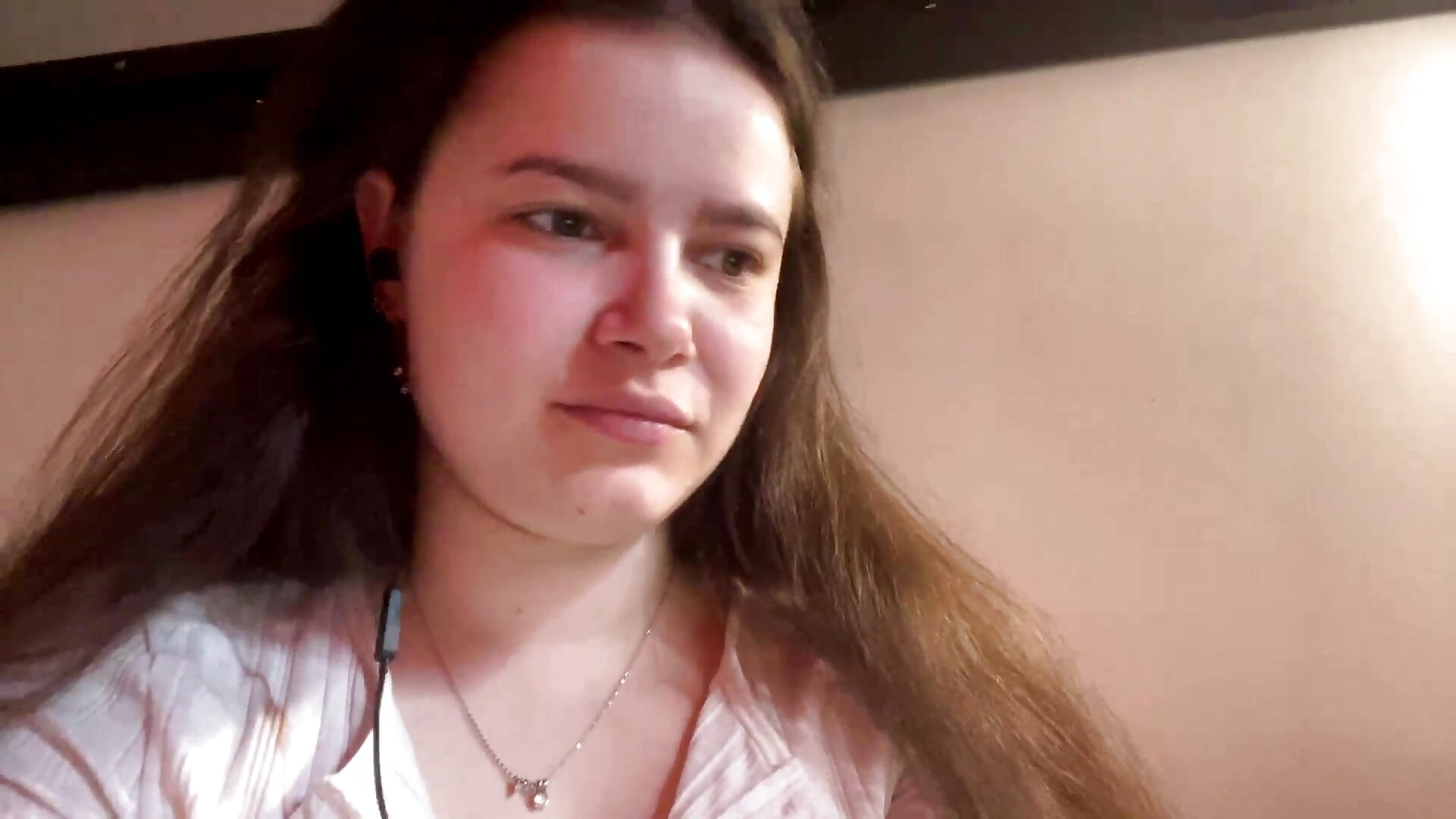 a little about yourself - video van LonnaVandal cam-model