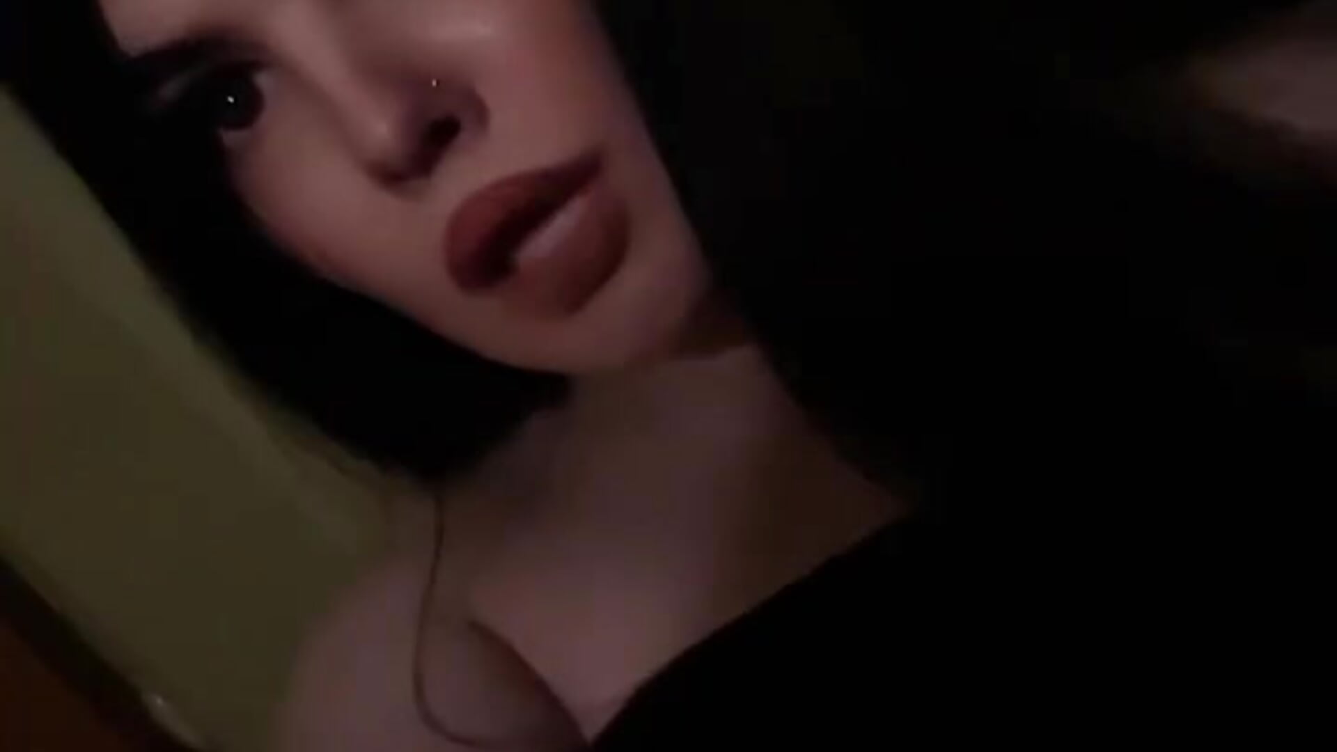 happy - video av AmeliaBronze cam model