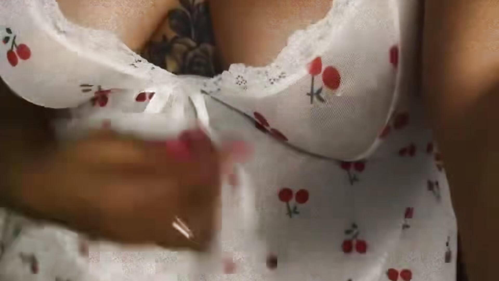 Titty Vid - סרטון של redheadlily05, דוגמן/ית מצלמה