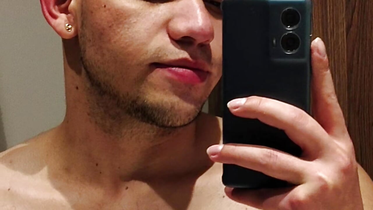 profile-intro-video-1776028874 - video by vernal1999 cam model