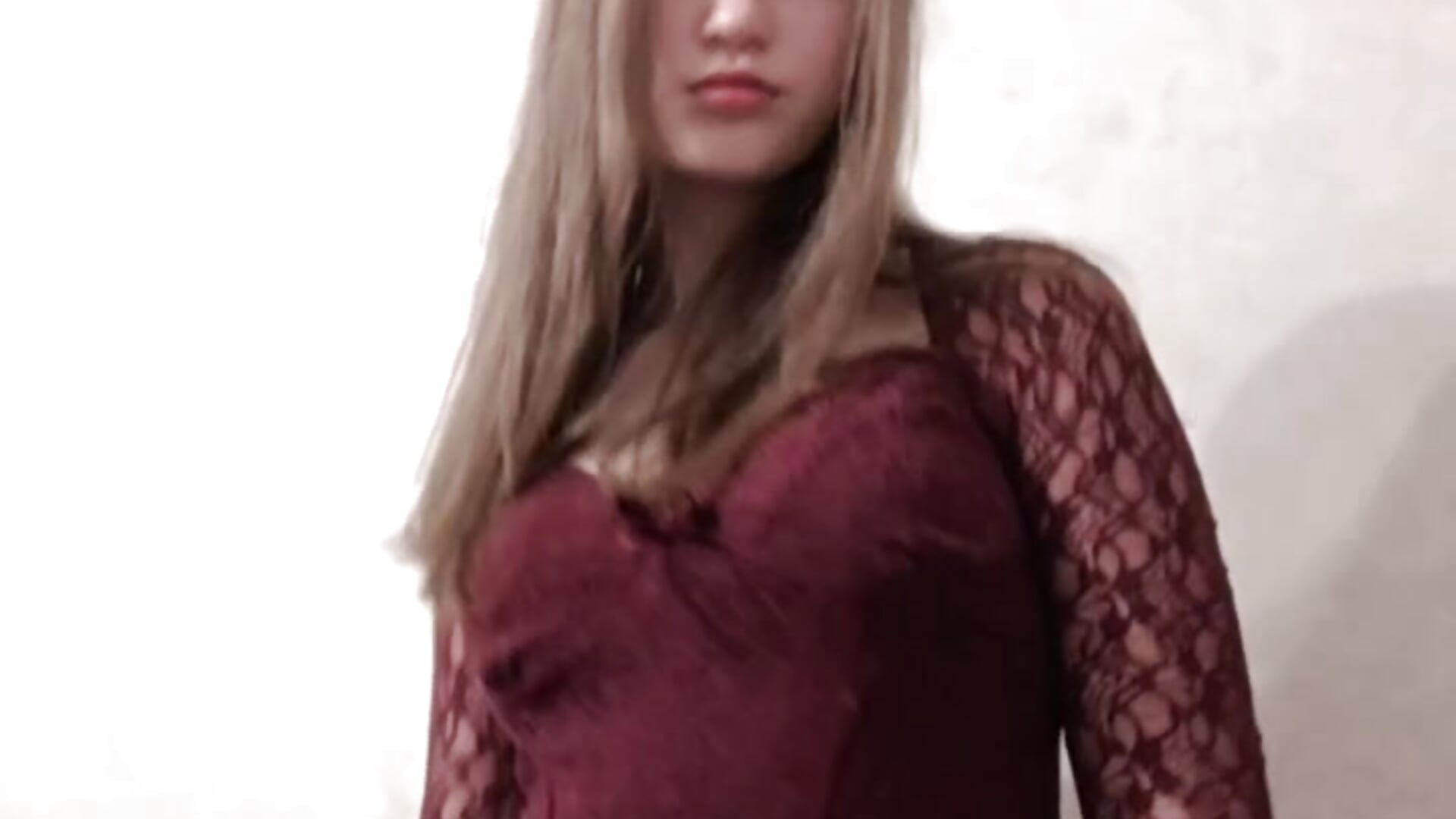 Effortless style: what to wear today - video SonaKhalili kameramallilta