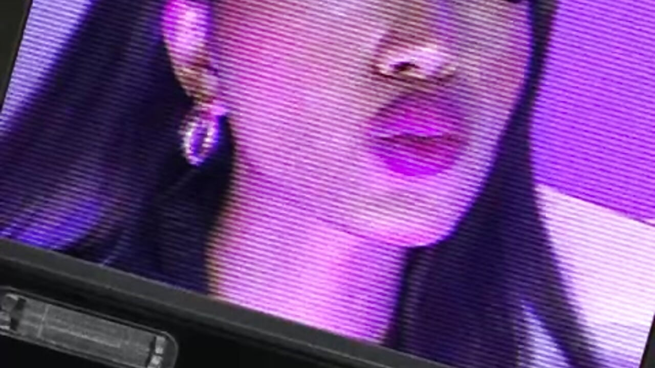 profile-intro-video-1775936083 – video af Miaa_ferrari1 cam-model