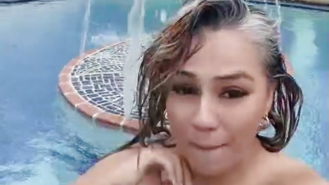 pool day ☀️🌊 – video af Camila_Noer cam-model