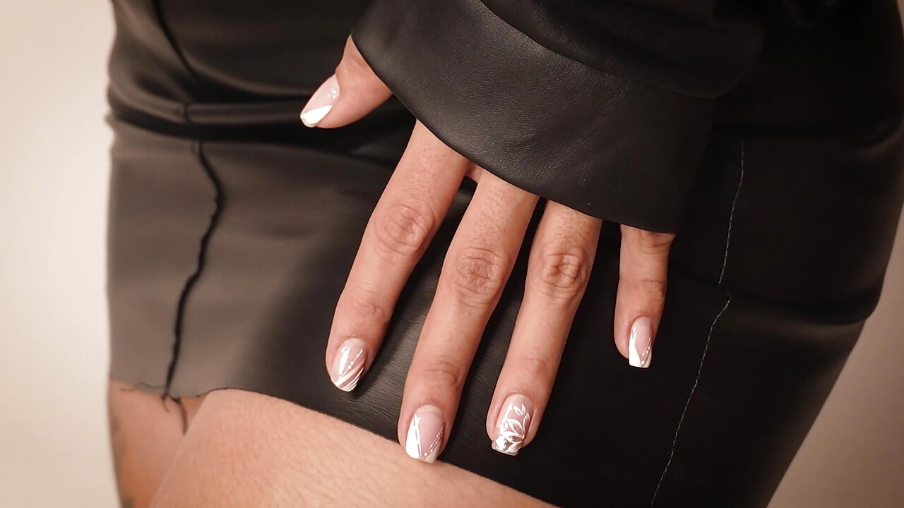 Welcome to my life 💋😈 - vidéo du modèle de showcams ValenWill