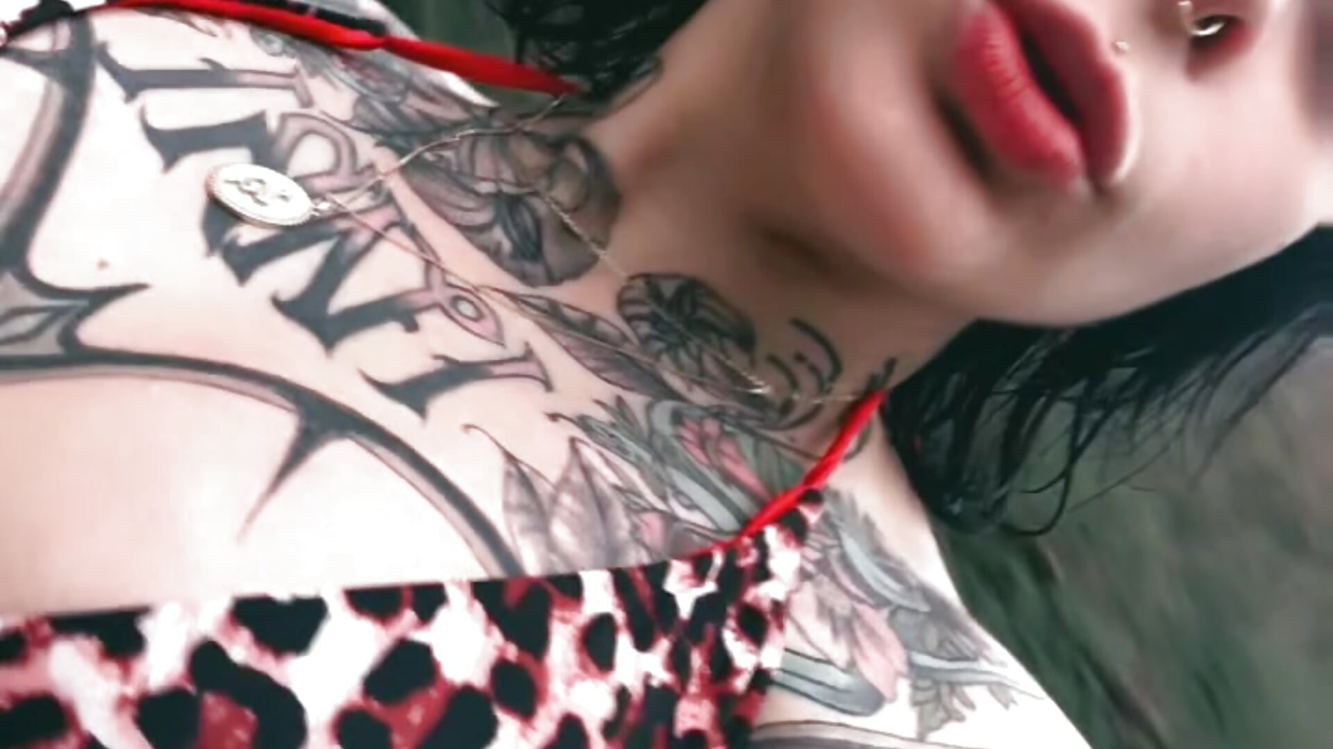 Lake fun! - video by HexxyHoneypot cam model
