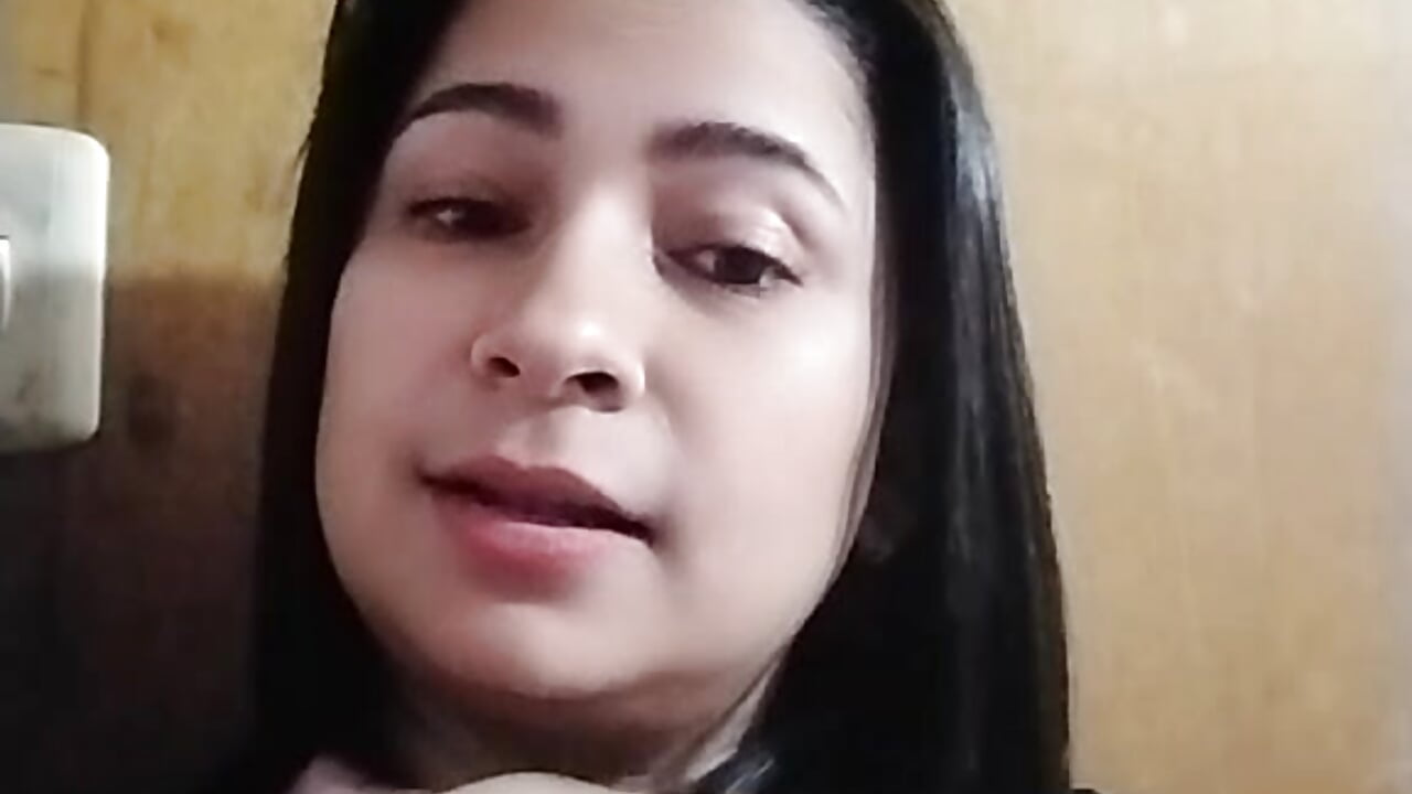 Yo cantando - فيديو من Erika_Sweetheart موديل الكام