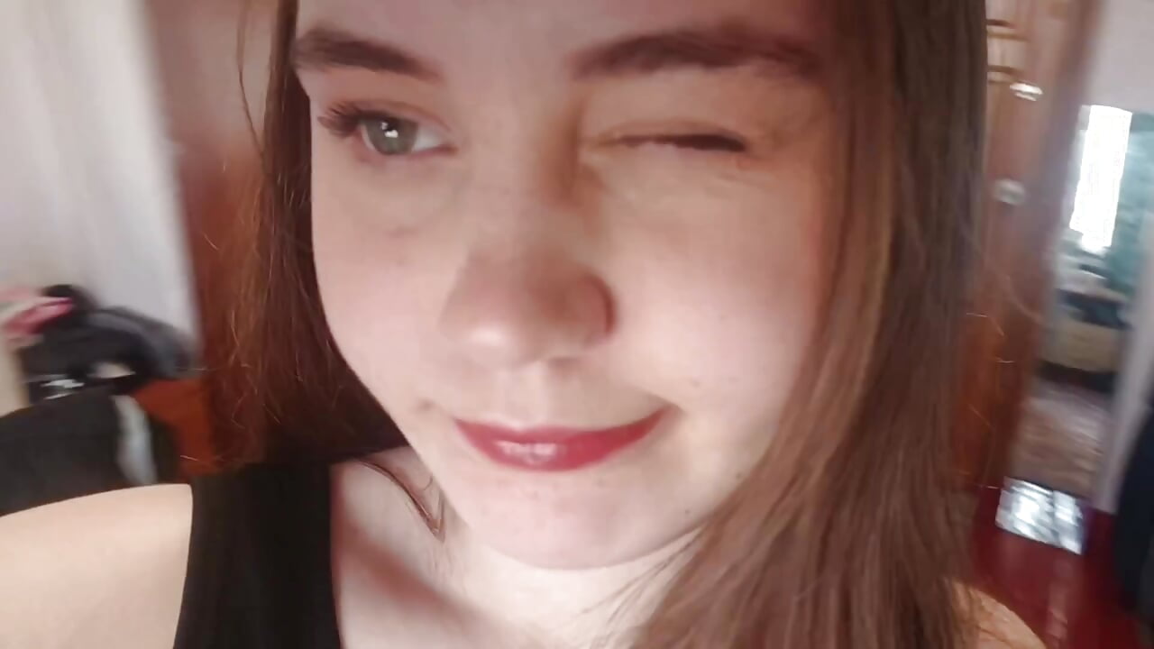 beautiful view - βίντεο μοντέλου RoxanneStuard