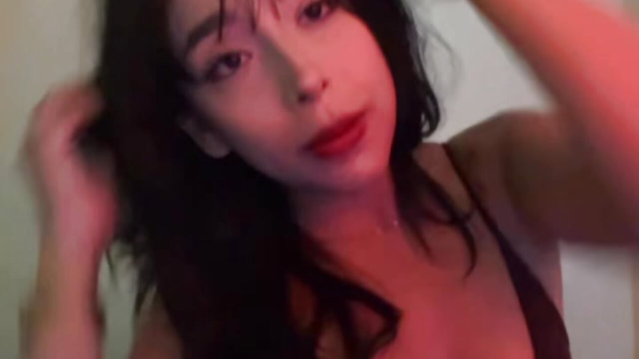 profile-intro-video-1776233667 - video by milakitti