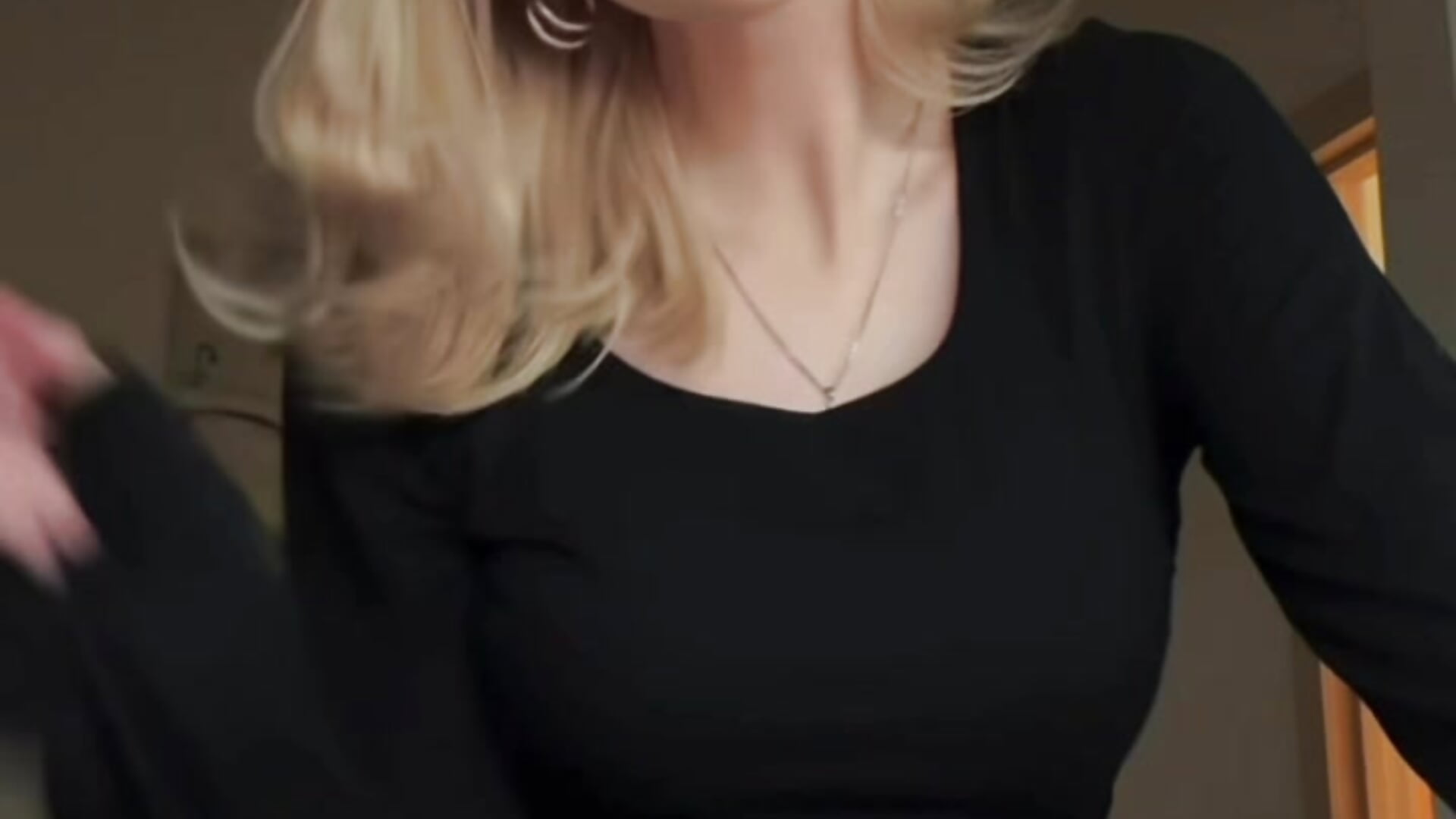 🤍 - LowerFrancis adlı kamera modelinin videosu