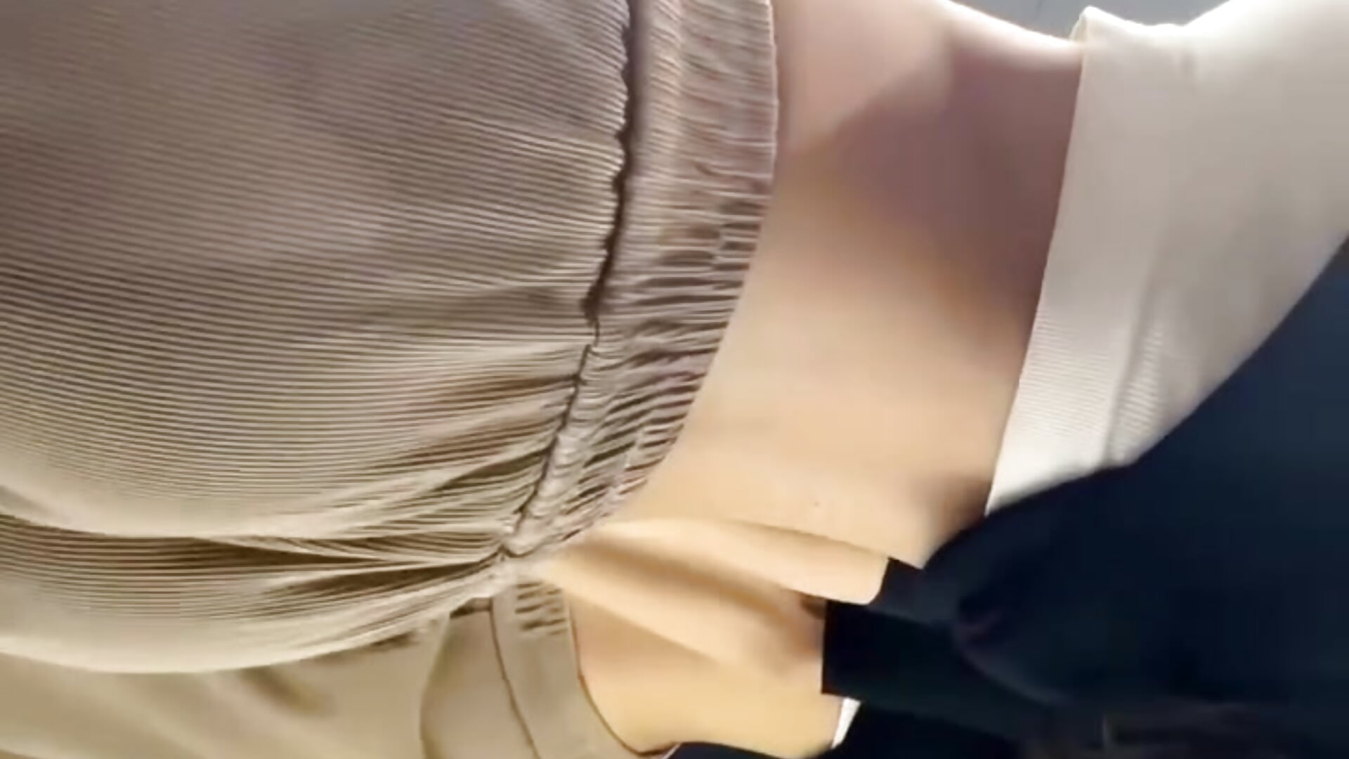 1000143488 — filmik Falak_Shrma, modela(-lki) na kamerkach