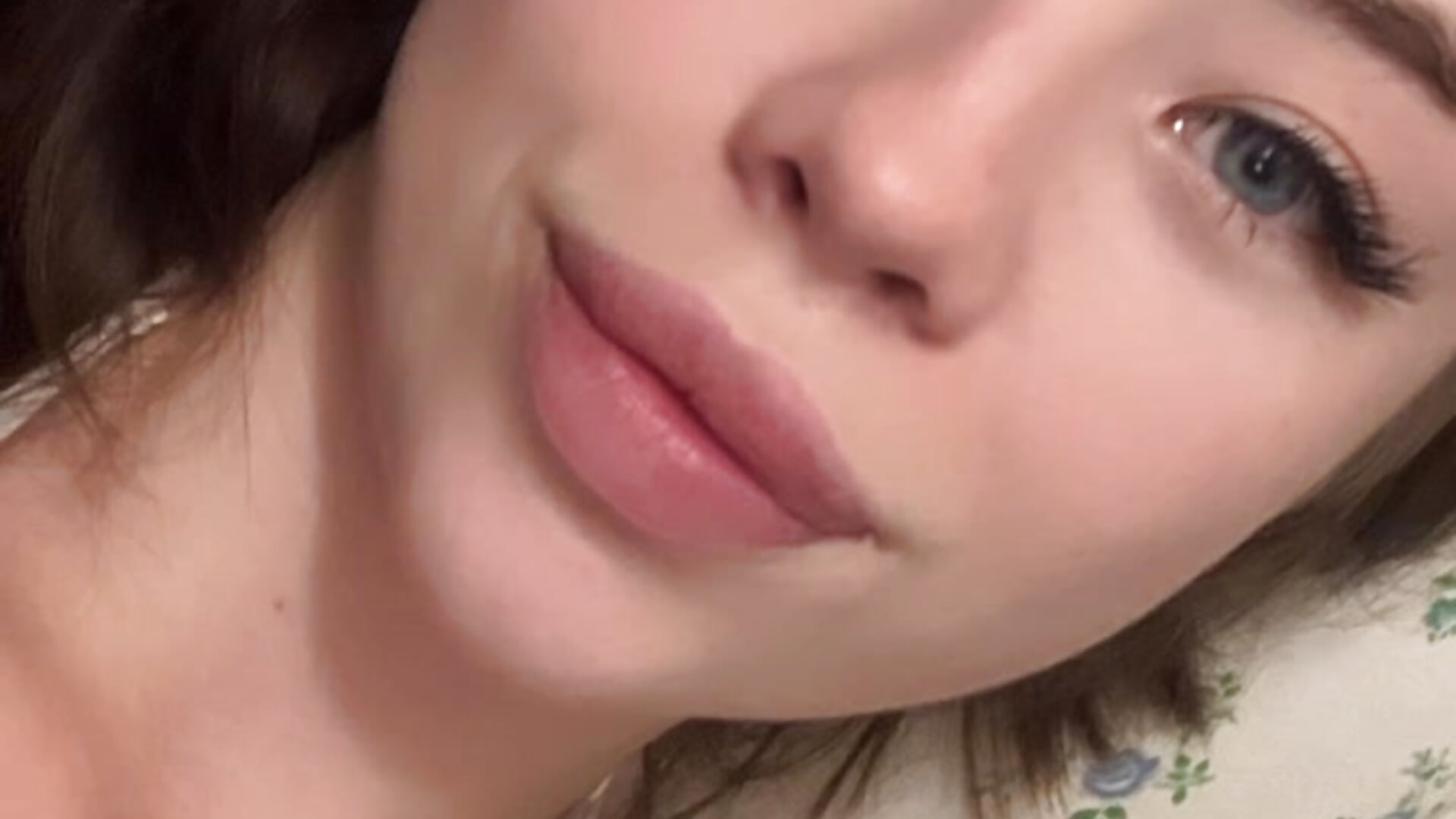see my pretty face again - video của người mẫu cam MarvelTaccariello